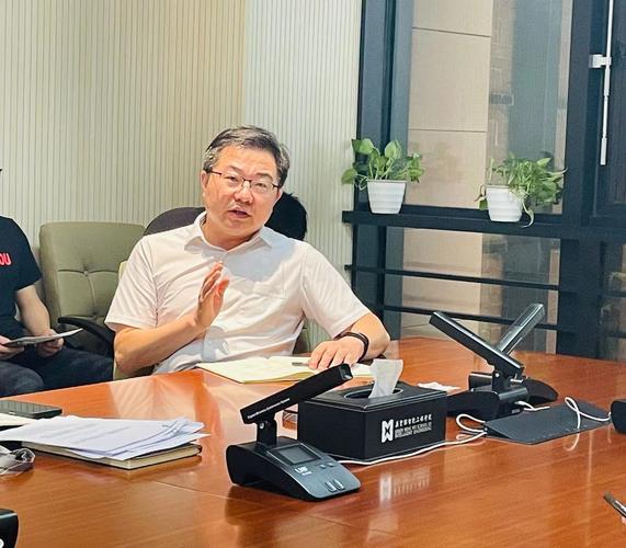 吴贤铭智能工程学院召开师德师风工作会议